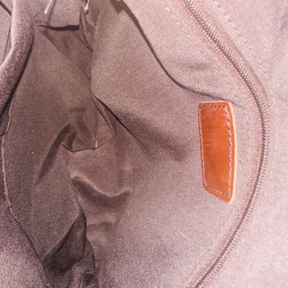 Non Branded Color Flower/Circle Patterned Crossbody Purse - NEW! - Picture 9 of 16